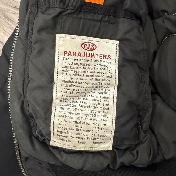 Parajumpers Coat - Picture 6 of 7
